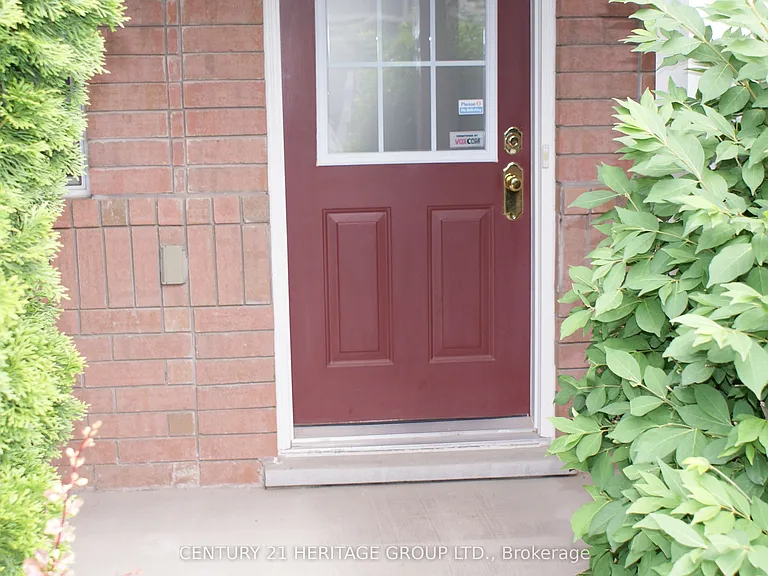 1134 Barclay Cir — Photo 29