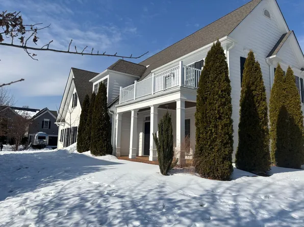 6088 Rothwell Ln, Crozet, VA 22932