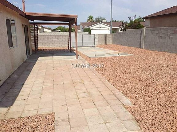 3rd image of 4254 Riverstone Ave