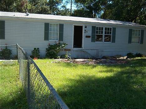 2nd image of 521 SE 129th Ter