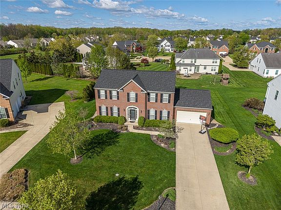 4th image of 3424 Sonoma Way