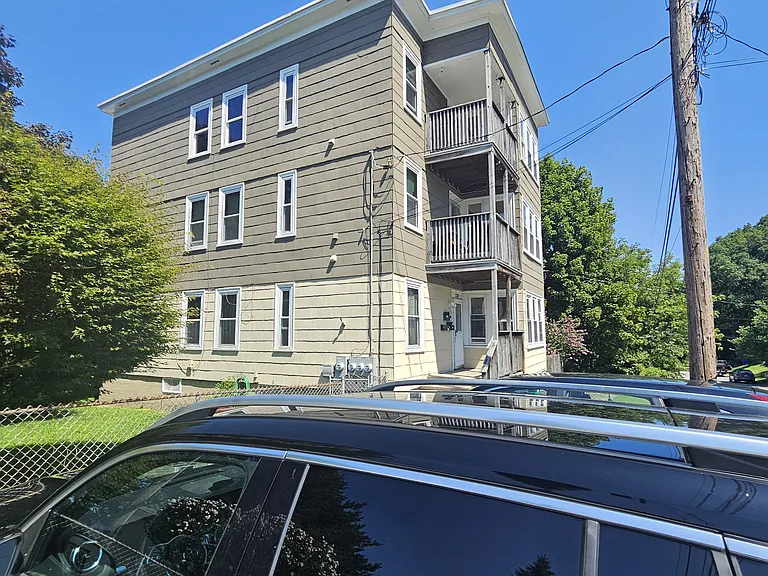 228 Valley St #3 — Photo 6