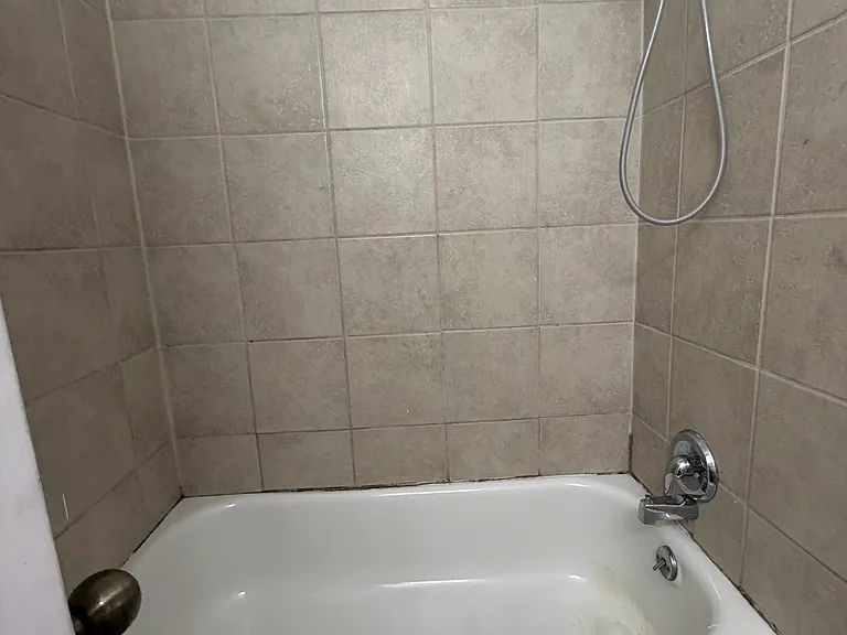 2119 S Ventura Ave — Photo 14