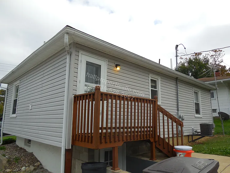 945 Main St — Photo 9