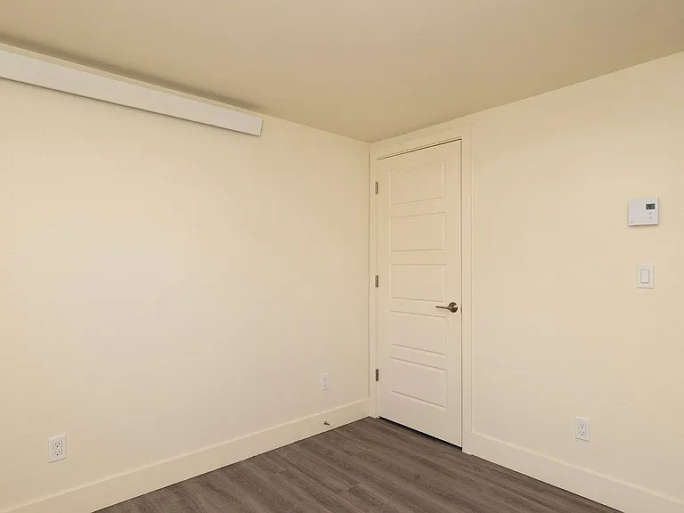 Seattle 3 Bedroom Apartment for Rent | Newly Remodeled Home with In-Unit Washer/Dryer, Private En... — Photo 21