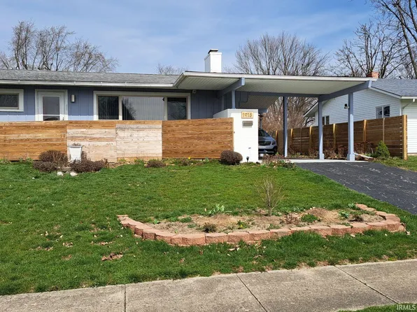 1918 W Bradford St, Marion, IN 46952