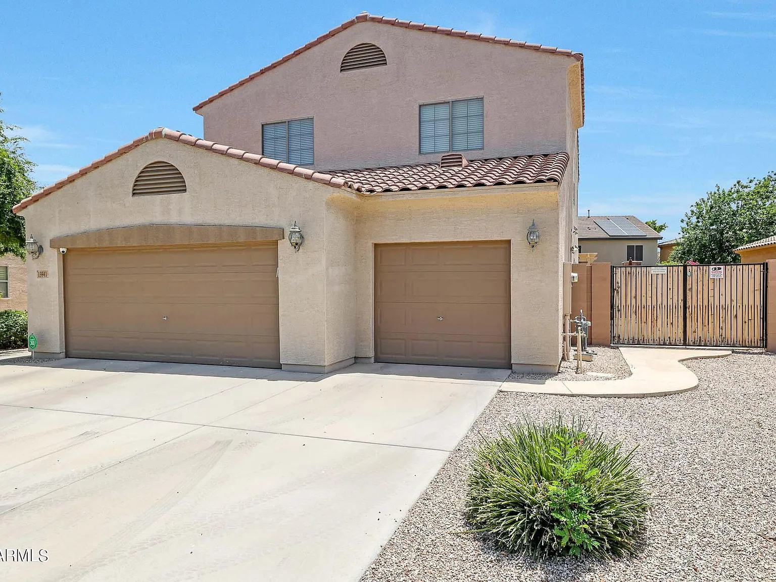 4 bed, 3.0 bath, 2958 sqft, $4,000 — Photo 3