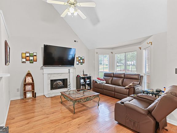 5th image of 188 Widewater Dr