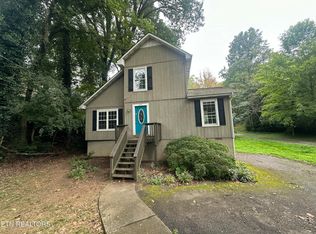 4007 Garden Dr, Knoxville, TN 37918