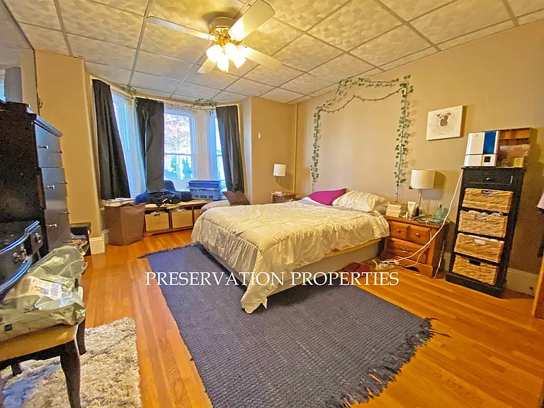 241 Newton St #1 — Photo 7