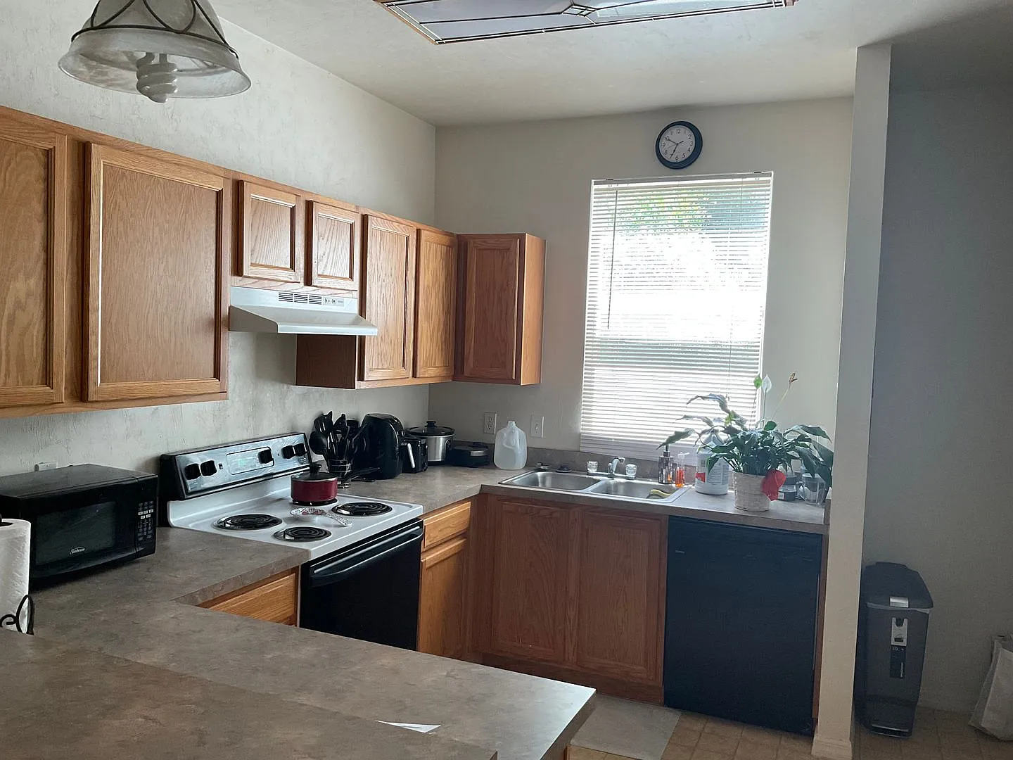 Spacious Gainesville Living Near UF & Butler Plaza! — Photo 3