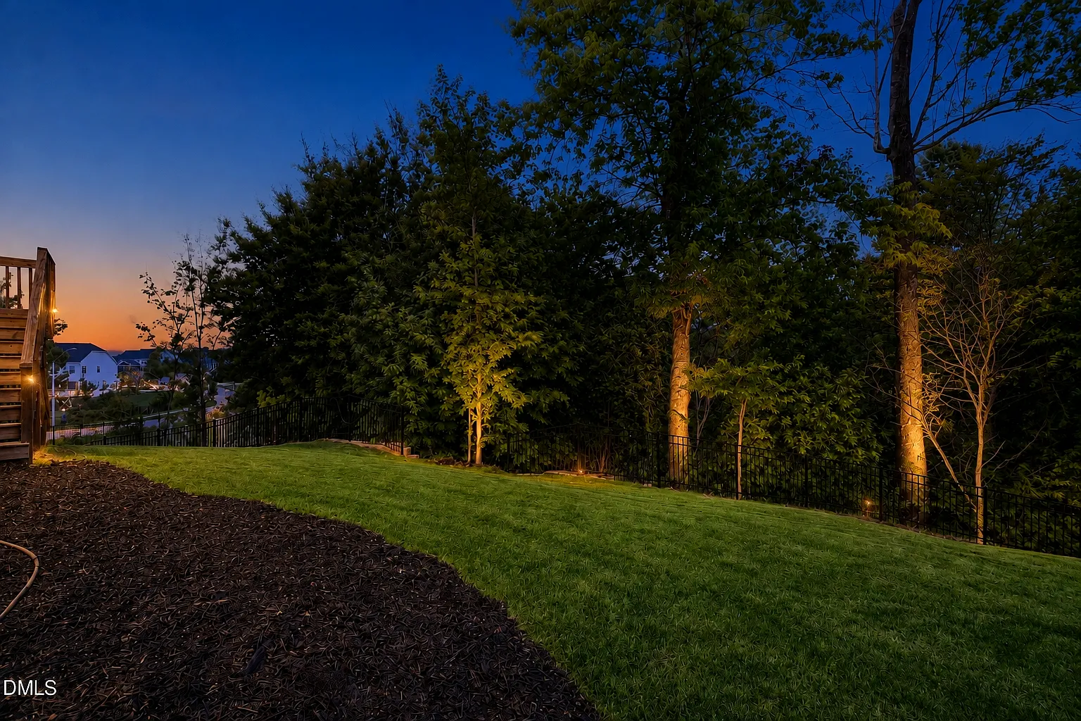 5 bed, 3517 sqft, $3,200 — Photo 3