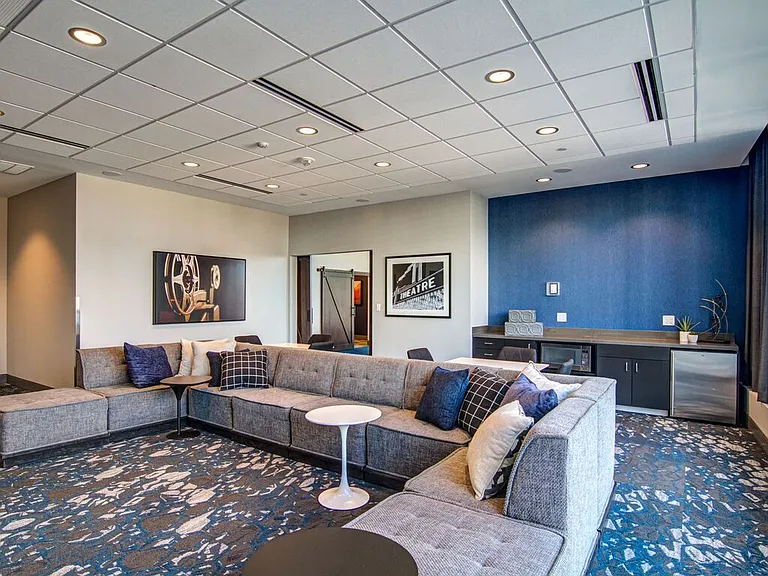 LPM Apartments — Photo 22
