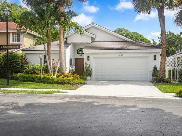 2895 N Clearbrook Circle, Delray Beach, FL 33445