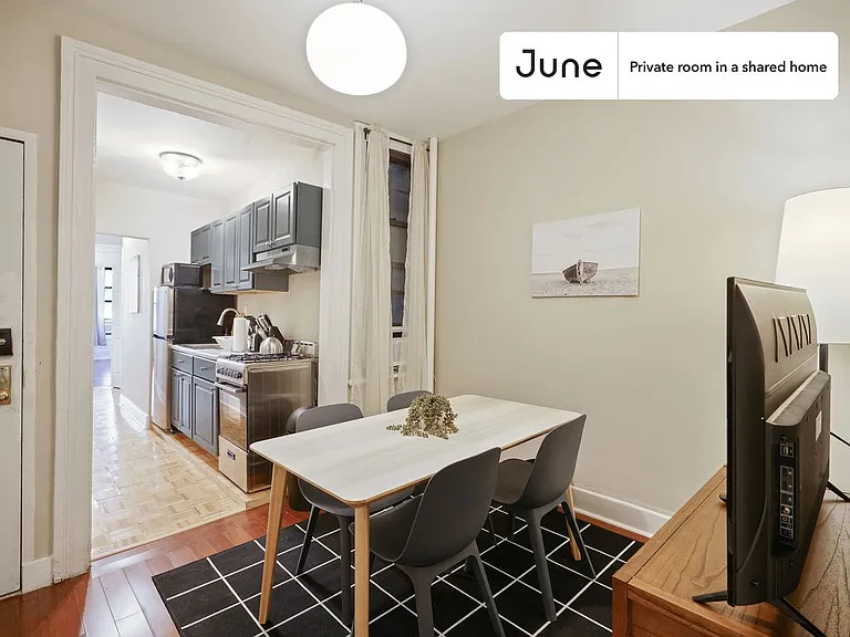 635 9th Ave #C — Photo 9