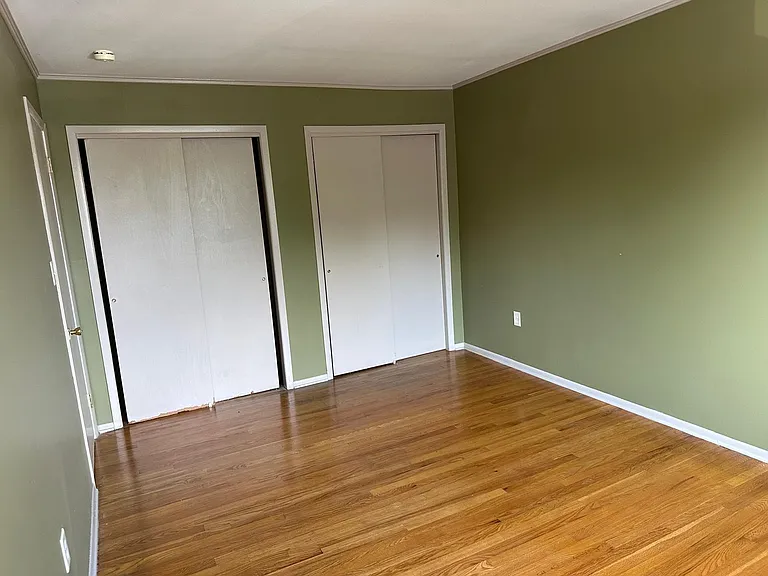 34 Hampton Ct — Photo 17