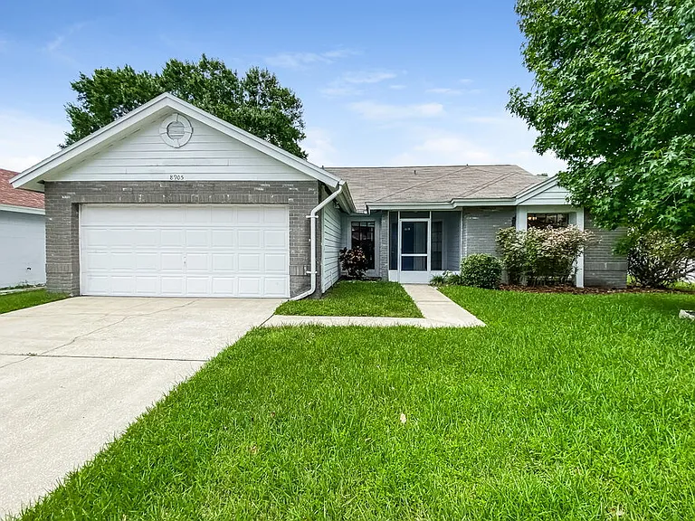 8905 Bayaud Dr — Photo 1