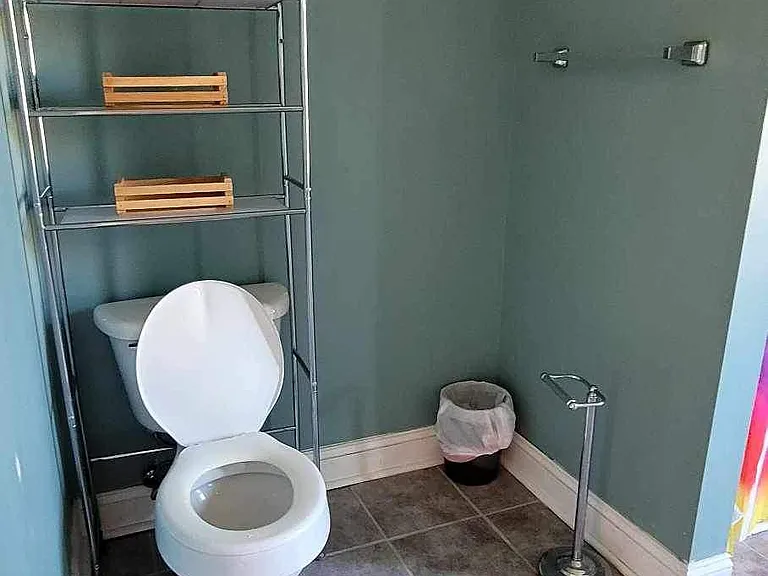 121 Triple Crown Ct — Photo 41