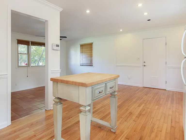 1157 Oxbow Dr — Photo 23