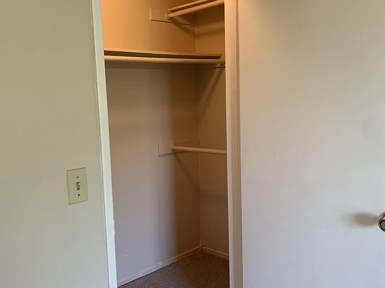 707 S Webster Ave — Photo 59