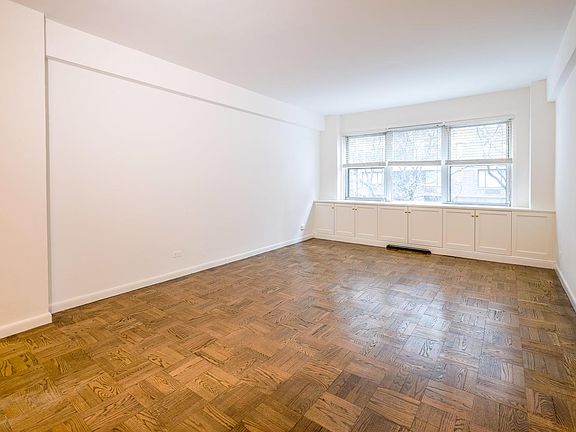 4th image of 310 E 49th St APT 3G