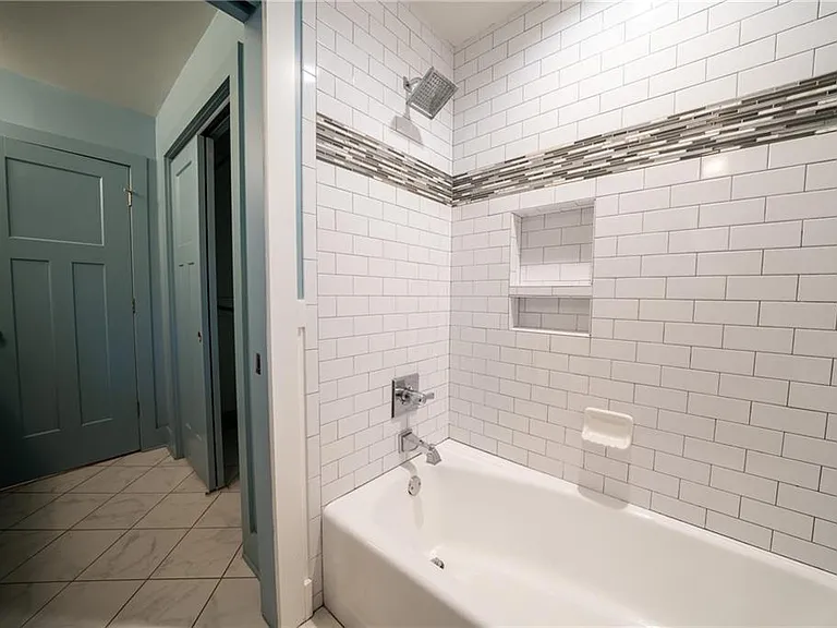 1501 Diamond Head Dr — Photo 20