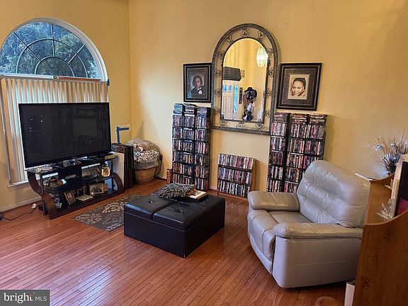 4th image of 11902 Calico Woods Pl