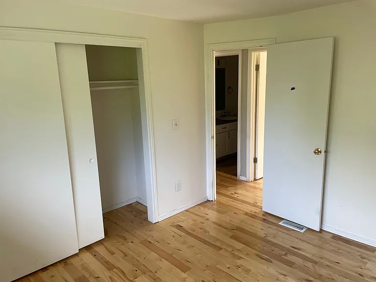 2772 SE Van Water St — Photo 10