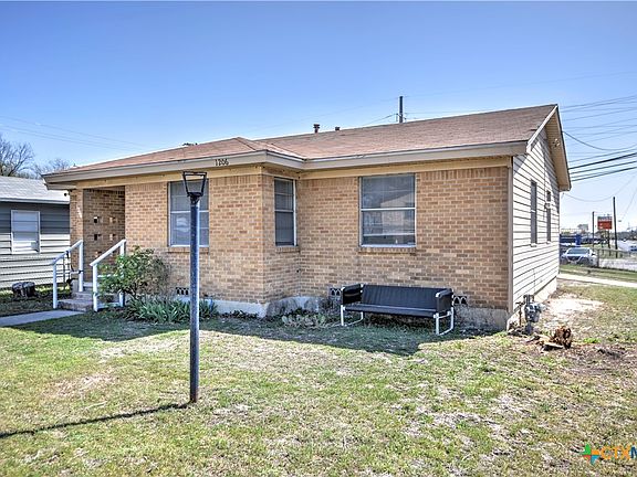 2nd image of 1206 Jefferis Ave