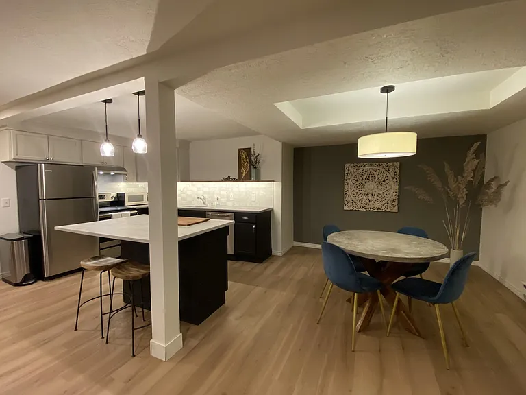 S Mohawk Cir — Photo 8