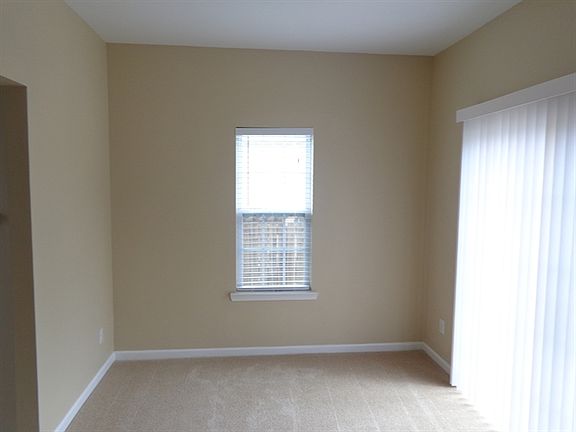 4th image of 9618 Constitution Hall Dr