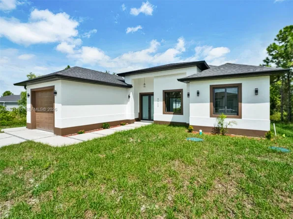 3510 21st St SW, Lehigh Acres, FL 33976