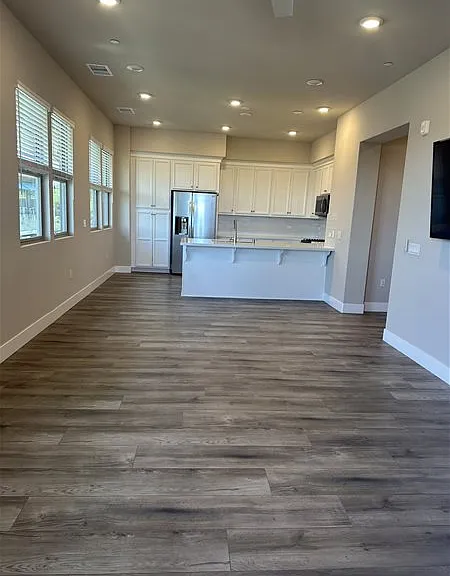1661 Spring St #432 — Photo 15