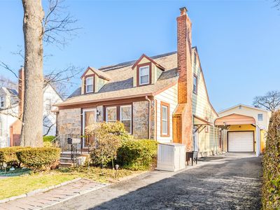 12 King Street, Freeport, NY, 11520