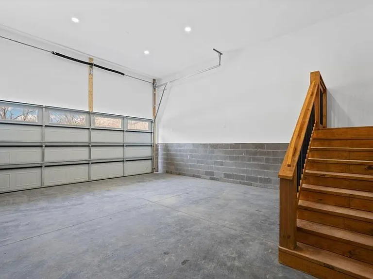 8806 Nelson Rd — Photo 26