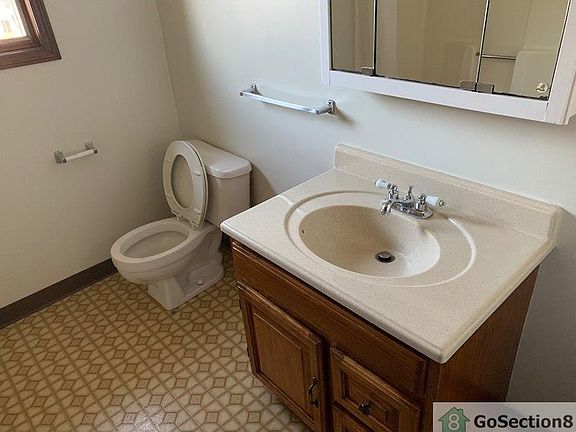 5th image of 21252 Goller Ave