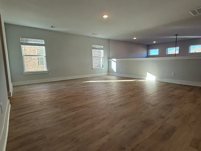 3821 Ablon Trl — Photo 28