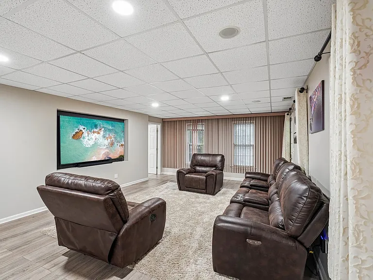 3302 Greencastle Chase NE — Photo 41