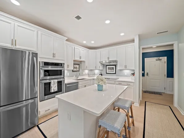 3411 Pennington Dr #3411, Walpole, MA 02081