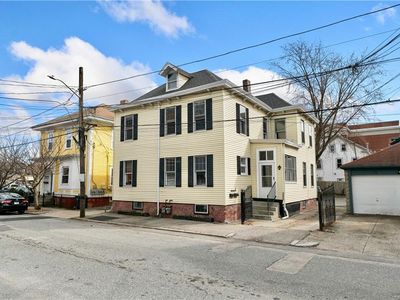 12 Armenia St, Providence, RI, 02909