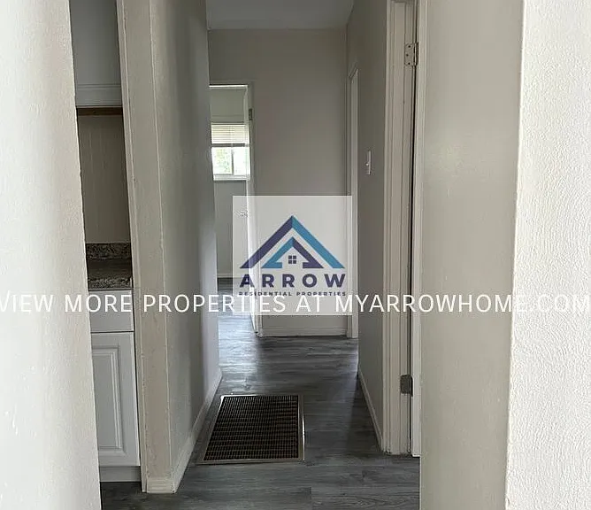 218 Ben Nevis Rd — Photo 15