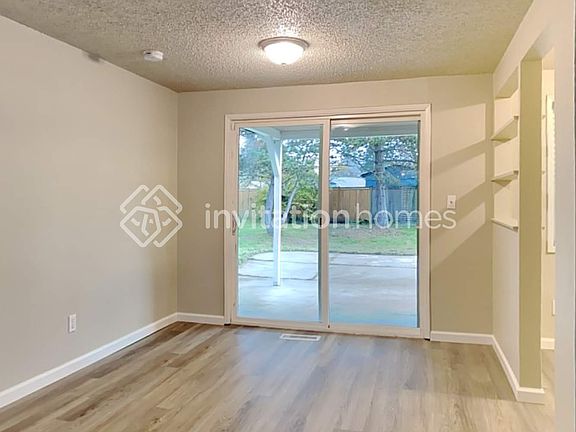 5th image of 8719 Dresden Ln SW