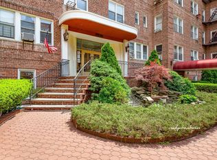 9941 64th Ave, Rego Park, NY 11374