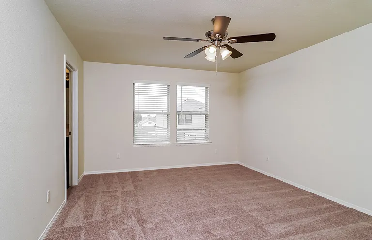 The Corridor at Sunset Oaks Rental Homes — Photo 22