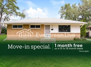 8914 W Custer Ave, Milwaukee, WI 53225