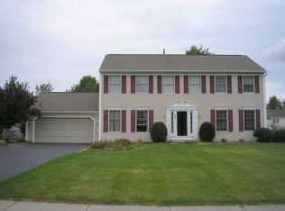 147 Macintosh Dr, Rochester, NY 14626