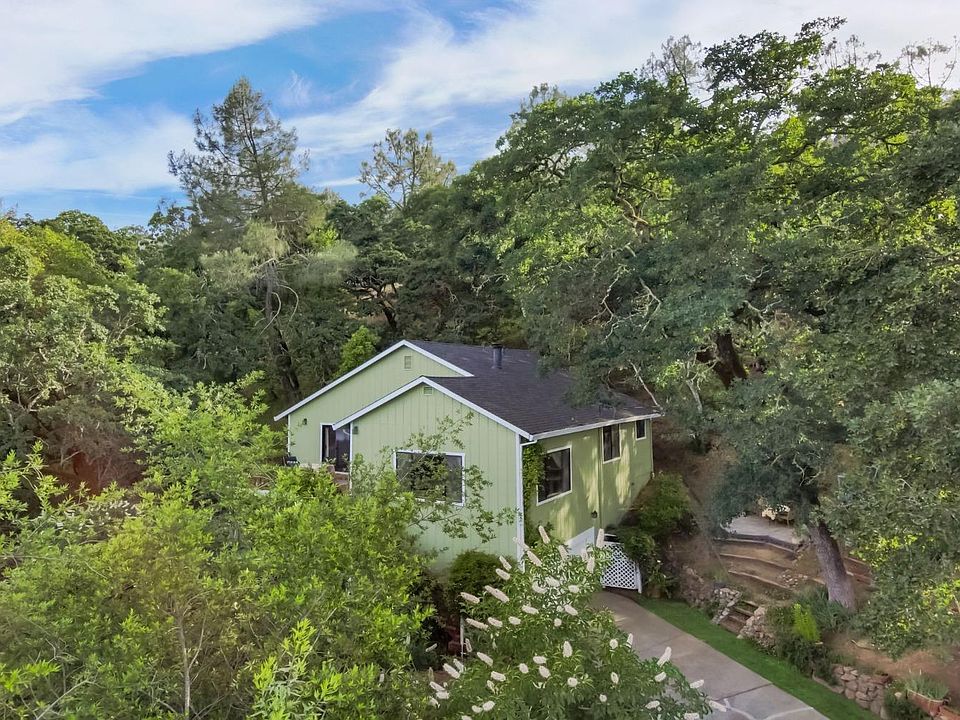 1st image of 47 Sunnyhill Lane