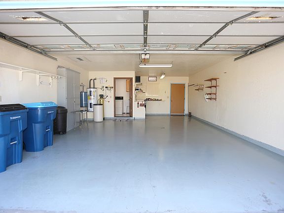 5th image of 3786 Aqua Dr