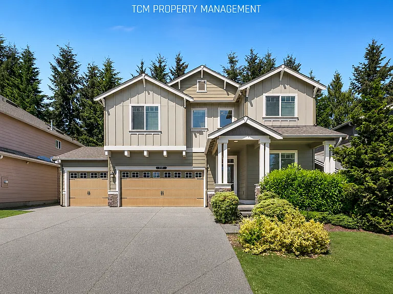 717 170th Pl SW — Photo 1