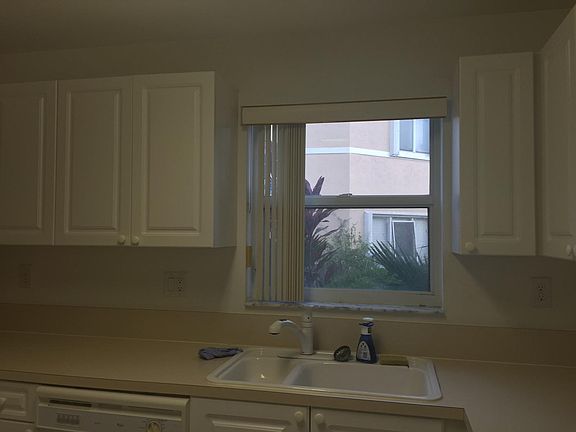 3rd image of 2207 NW 171st Ter